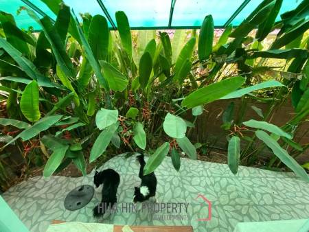 Spacious 3 Bed 4 Bath Pool Villa on Double Plot in Smart House 2