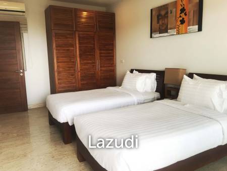 5 Bed  4.5 Bath Horizon Villa