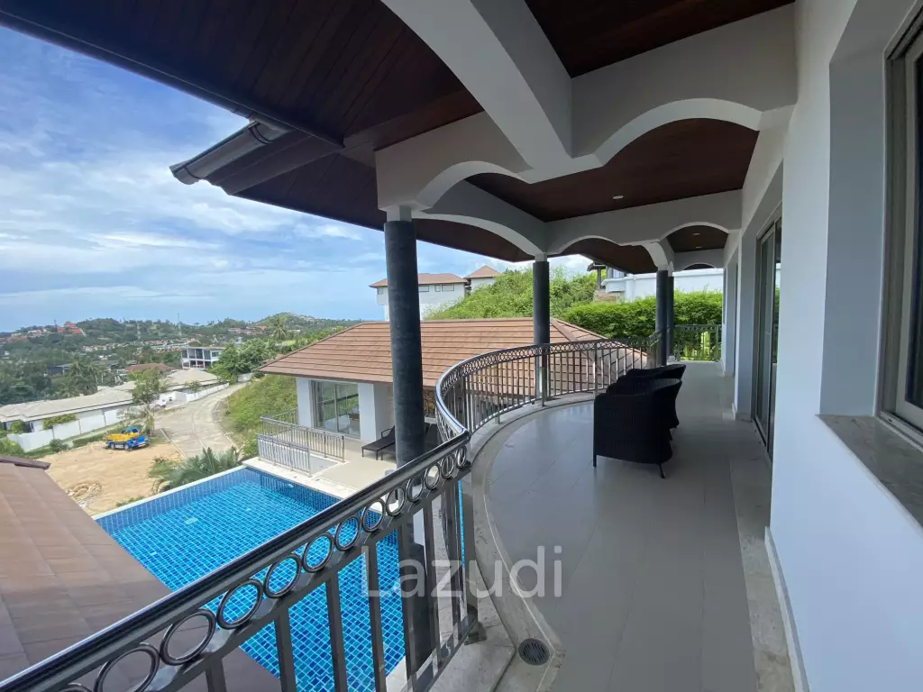 5 Bed  4.5 Bath Horizon Villa