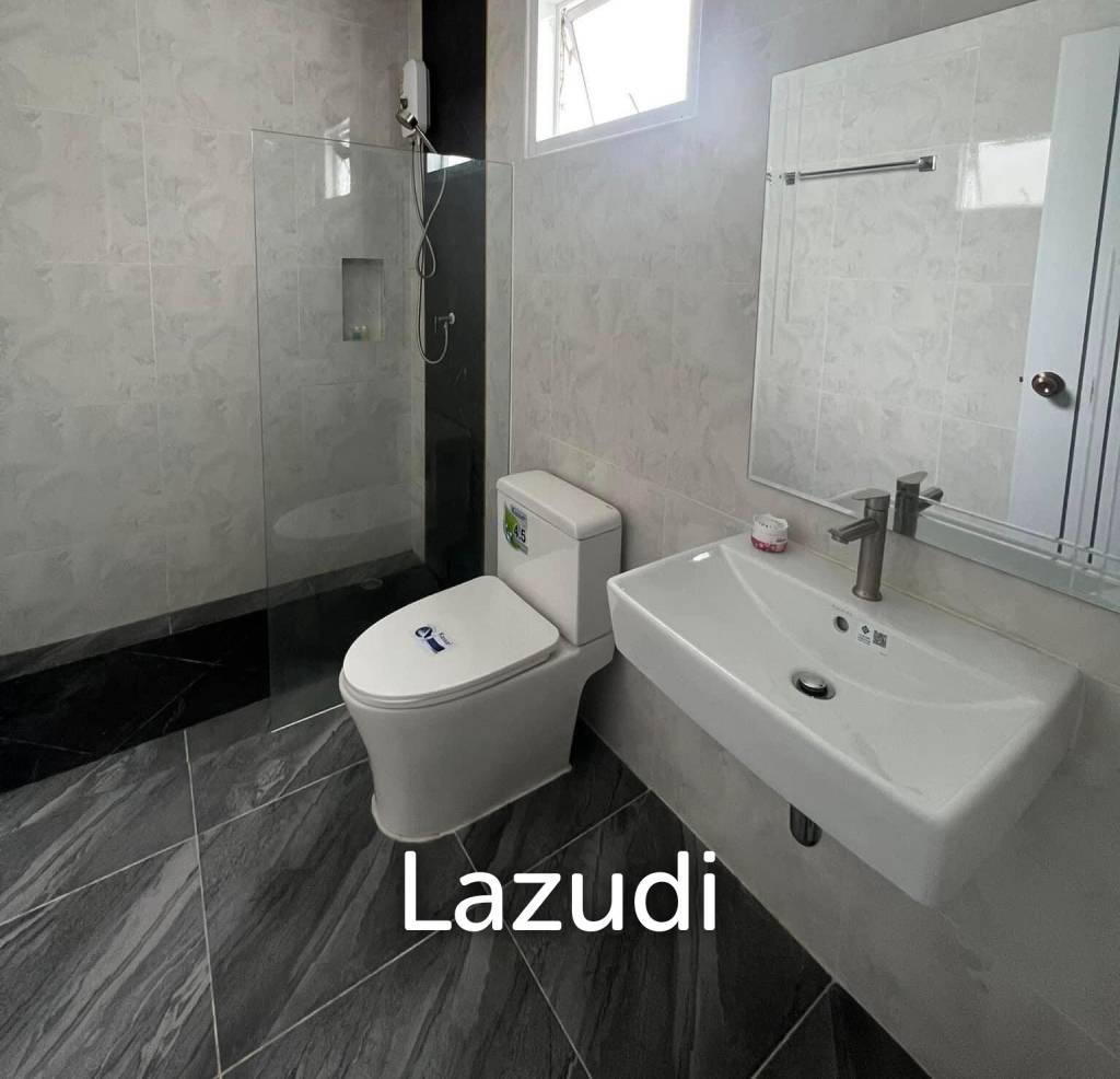3 Beds 3 Baths 250 SQ.M. Pool Villa in Pattaya
