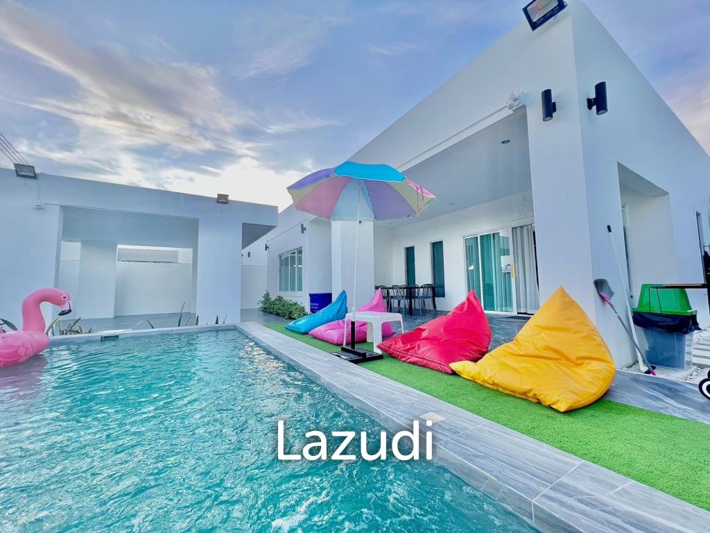 3 Beds 3 Baths 250 SQ.M. Pool Villa in Pattaya