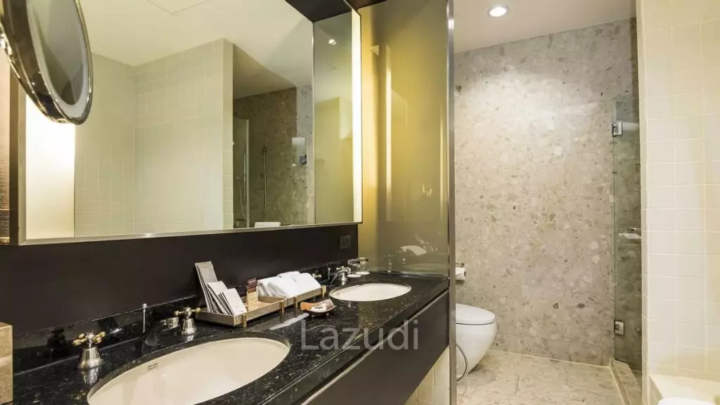 3 Bed 3 Bath 200 SQ.M The Emporium Suites