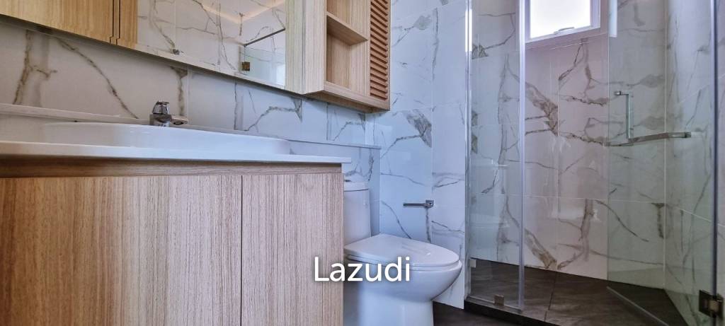 3 Bedrooms 4 Bathrooms 230 SQ.M. Narita Villa