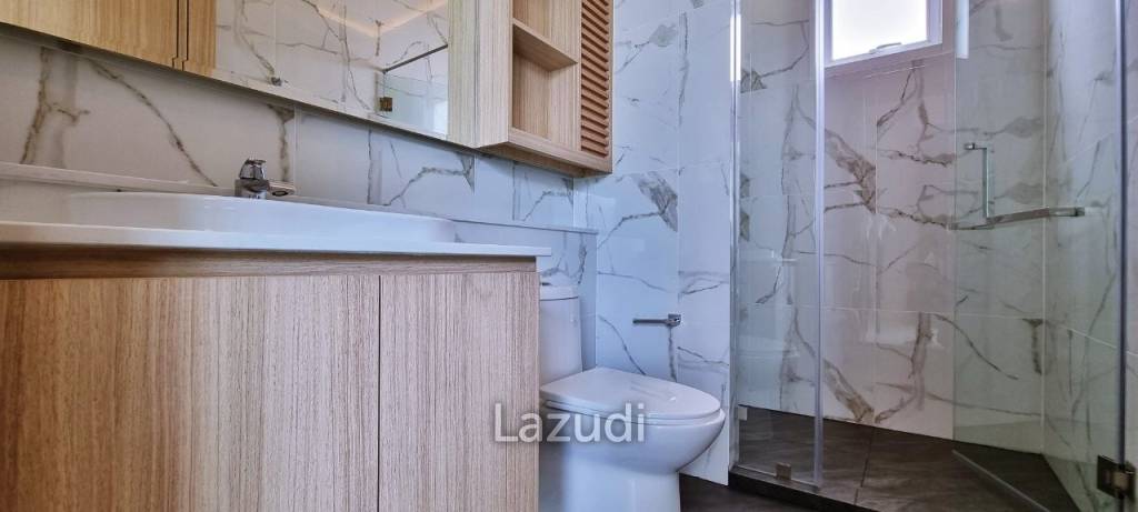 3 Bedrooms 4 Bathrooms 230 SQ.M. Narita Villa