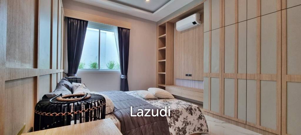 3 Bedrooms 4 Bathrooms 230 SQ.M. Narita Villa