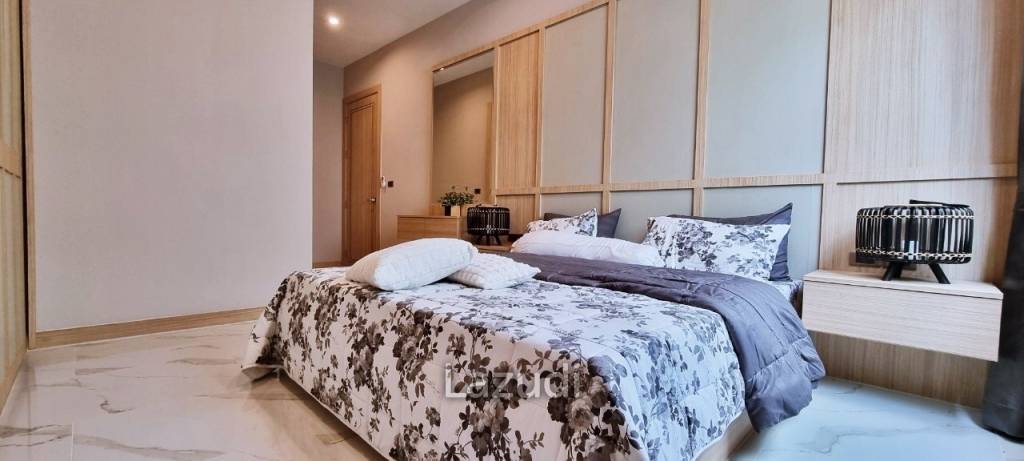 3 Bedrooms 4 Bathrooms 230 SQ.M. Narita Villa