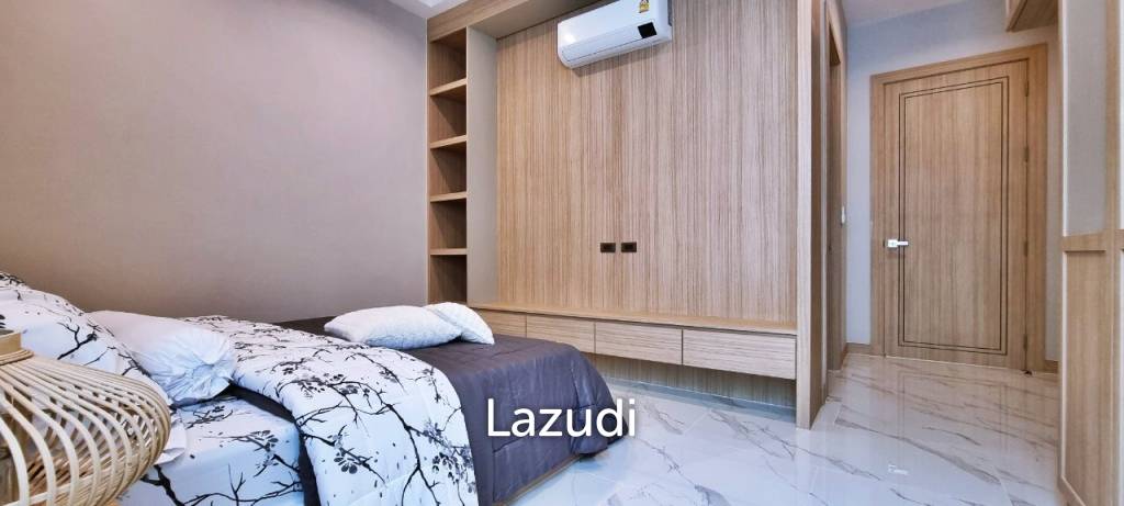 3 Bedrooms 4 Bathrooms 230 SQ.M. Narita Villa