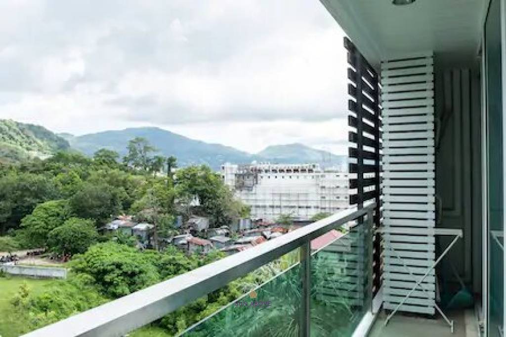 2 Bedroom Condo for sale at The Baycliff Patong