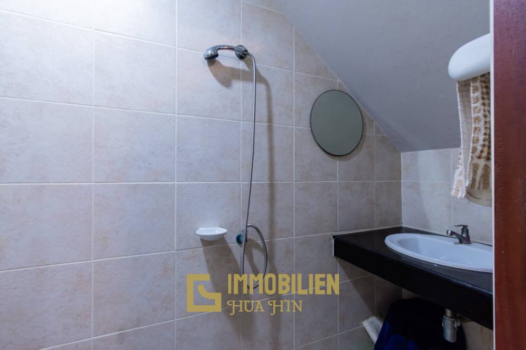 100 qm 3 Bett 2 Bad Stadthaus Für Verkauf