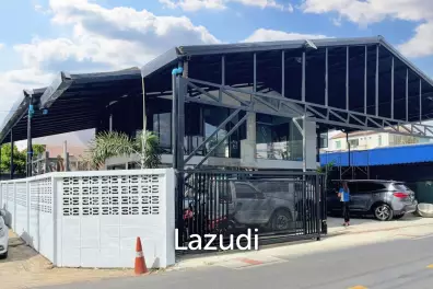 Prime Office/Warehouse Space on Ladprao 64: Ideal for Storage and Home Office!