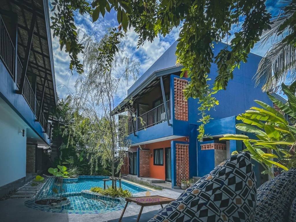 Cozy Hotel + Cafe in Rawai, Phuket For Sale