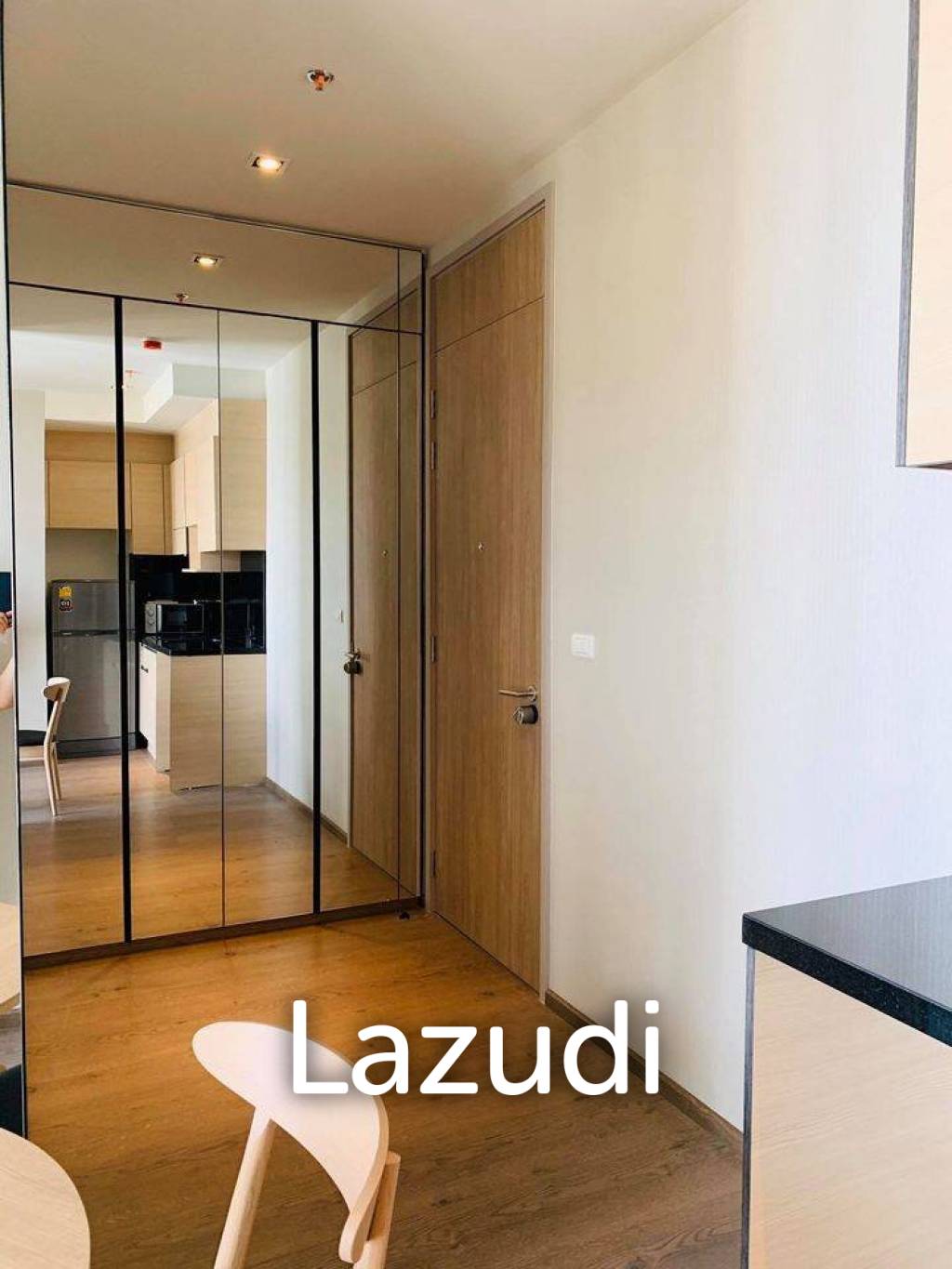 Studio 1 Bath 33 SQ.M Park Origin Phromphong