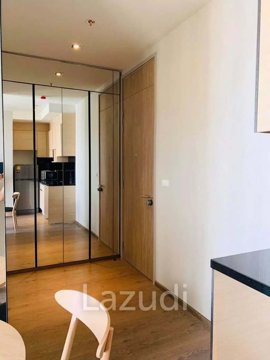 Studio 1 Bath 33 SQ.M Park Origin Phromphong