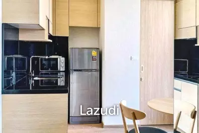 Studio 1 Bath 33 SQ.M Park Origin Phromphong