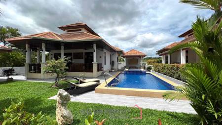 Manora Village I : 2 Bedroom Pool Villa