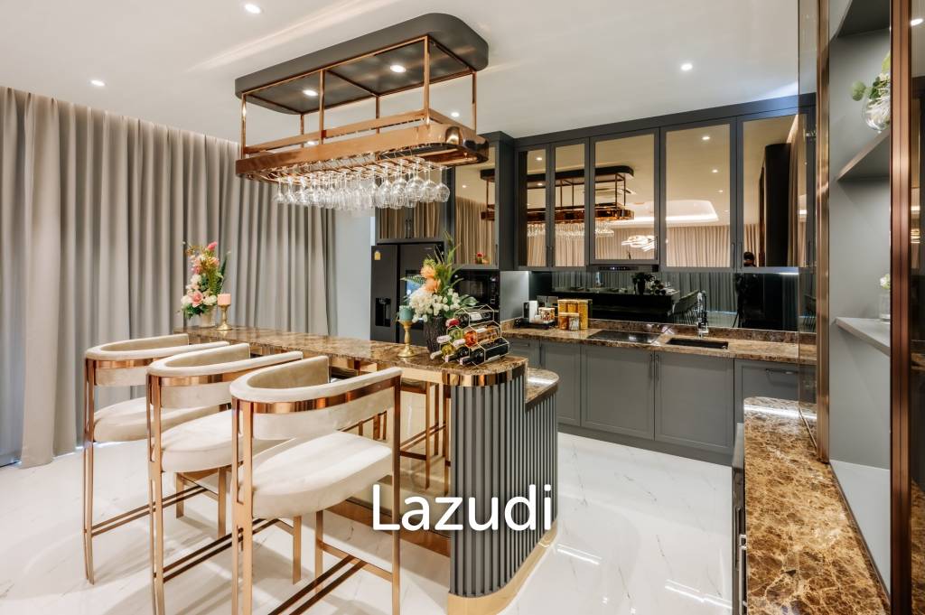 6 Bed 11 Bath 1,093 SQ.M Villa in Jomtien