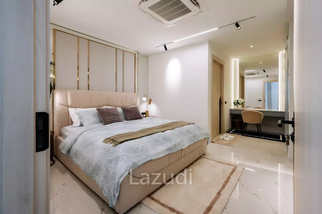 6 Bed 11 Bath 1,093 SQ.M Villa in Jomtien