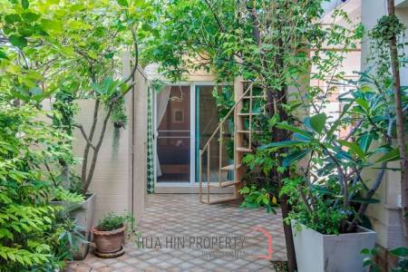 4 Bedroom Townhouse In Central Hua Hin Soi 94