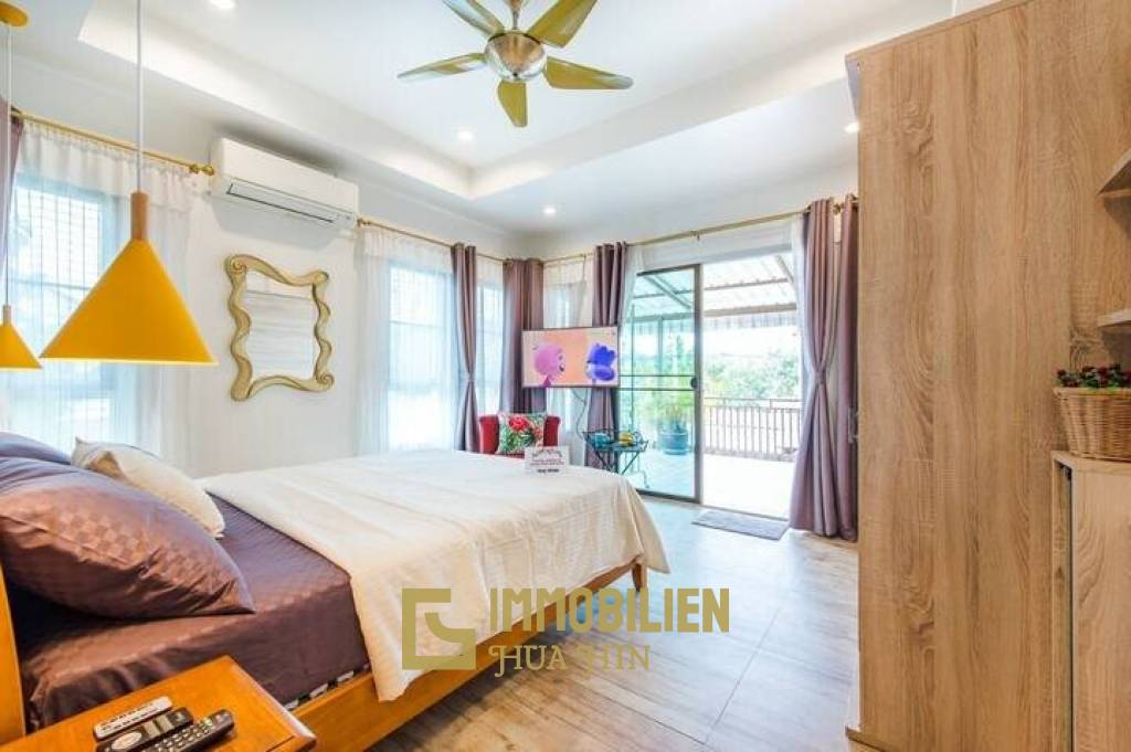 4 Bedroom Townhouse In Central Hua Hin Soi 94