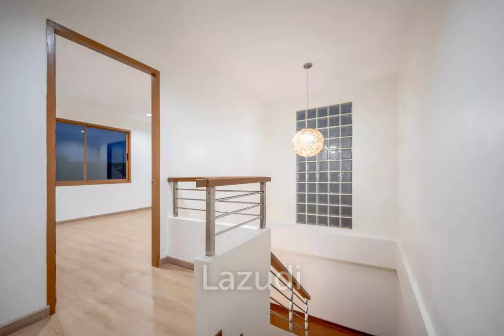 3 Beds 3 Baths 200 SQ.M. 2-Storey House