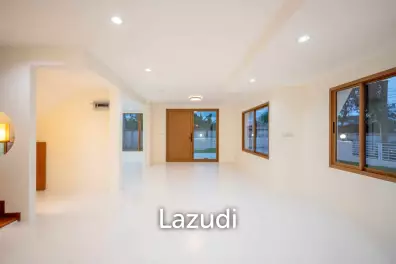 3 Beds 3 Baths 200 SQ.M. 2-Storey House