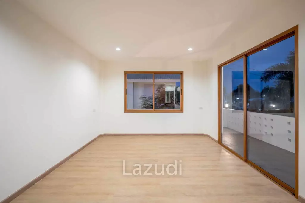 3 Beds 3 Baths 200 SQ.M. 2-Storey House