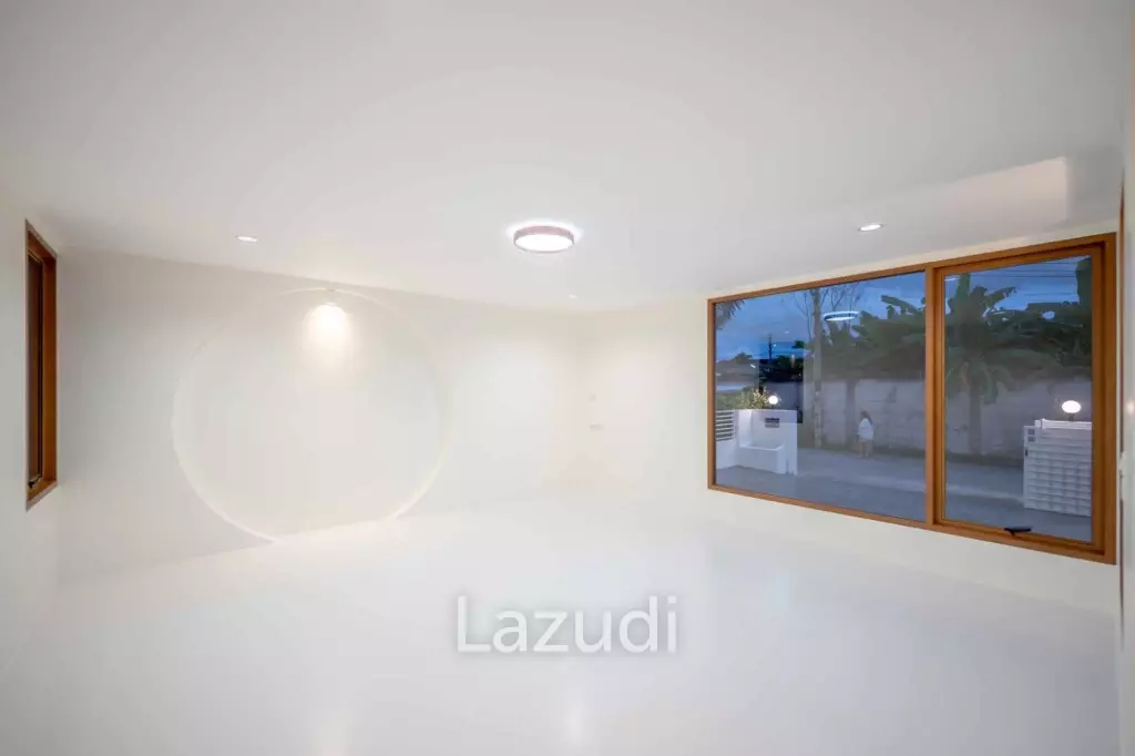 3 Beds 3 Baths 200 SQ.M. 2-Storey House