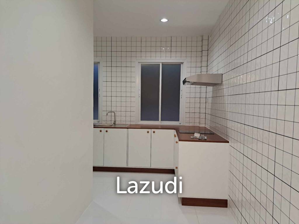 3 Beds 3 Baths 200 SQ.M. 2-Storey House