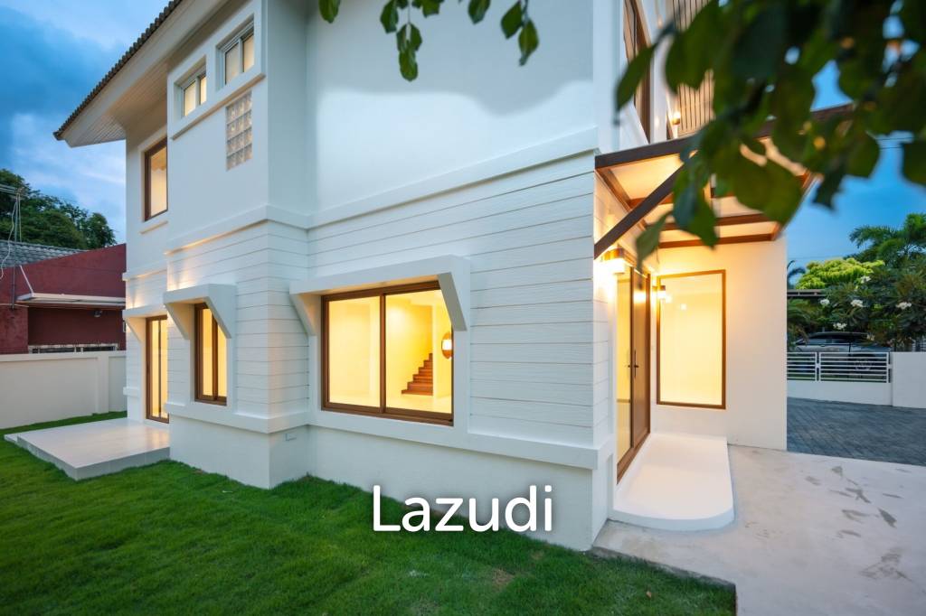 3 Beds 3 Baths 200 SQ.M. 2-Storey House