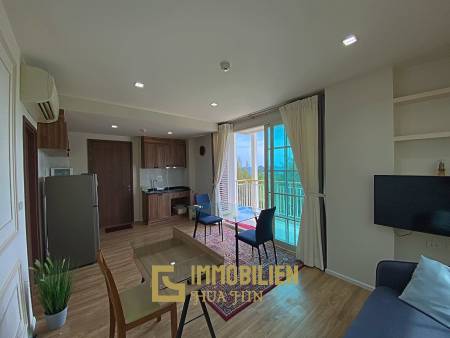 Autumn: 1-Schlafzimmer-Eigentumswohnung mit Golfplatzblick