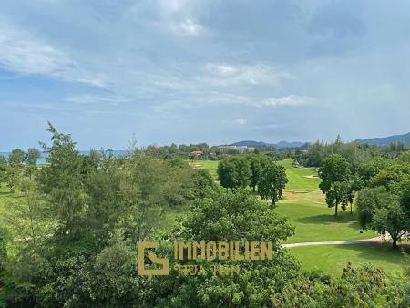 Autumn: 1-Schlafzimmer-Eigentumswohnung mit Golfplatzblick