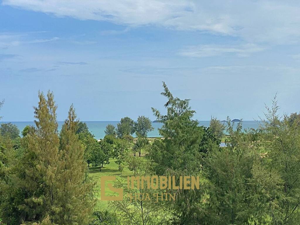 Autumn: 1-Schlafzimmer-Eigentumswohnung mit Golfplatzblick
