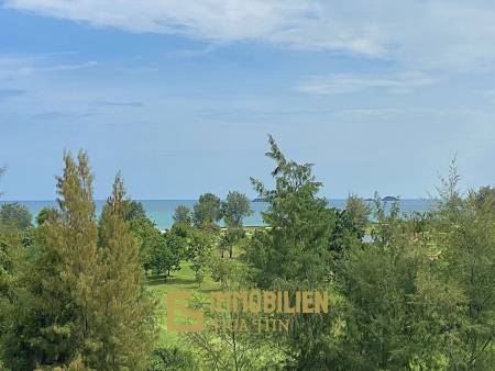 Autumn: 1-Schlafzimmer-Eigentumswohnung mit Golfplatzblick
