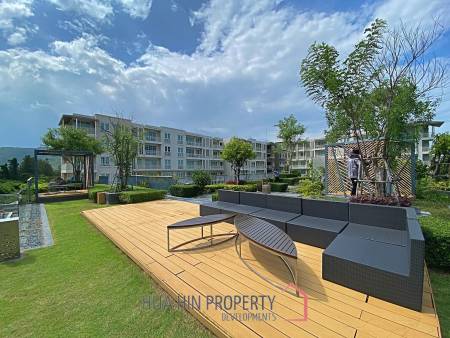 Golf Course View 1 Bed Condo For Sale at Autumn