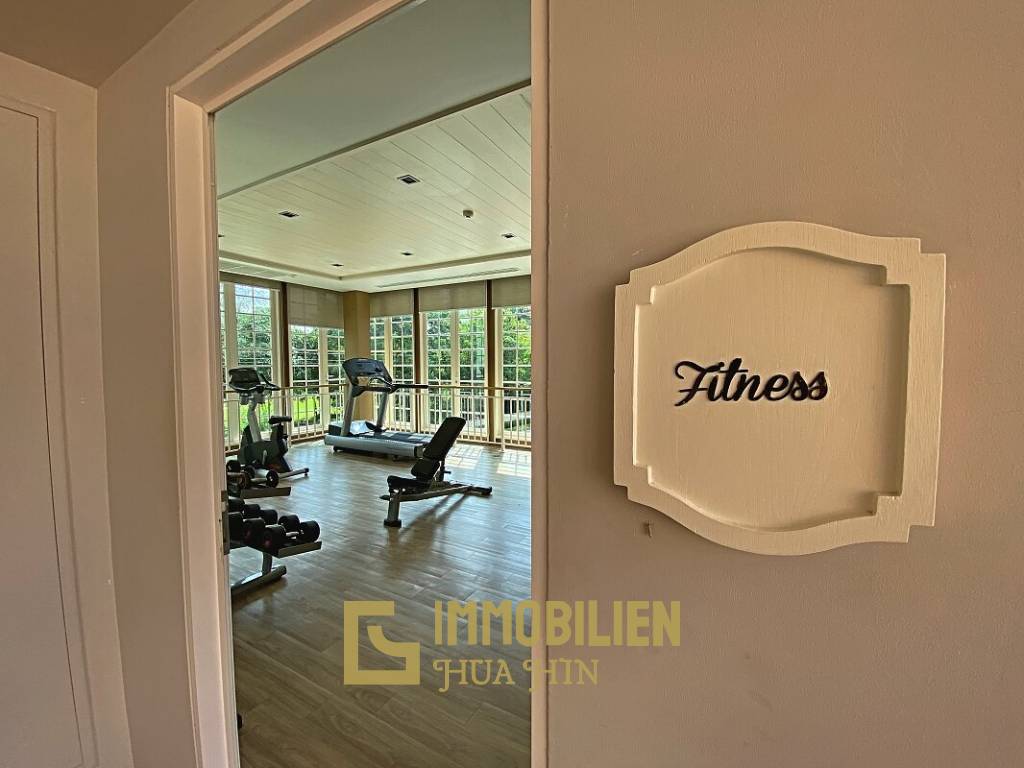 Autumn: 1-Schlafzimmer-Eigentumswohnung mit Golfplatzblick