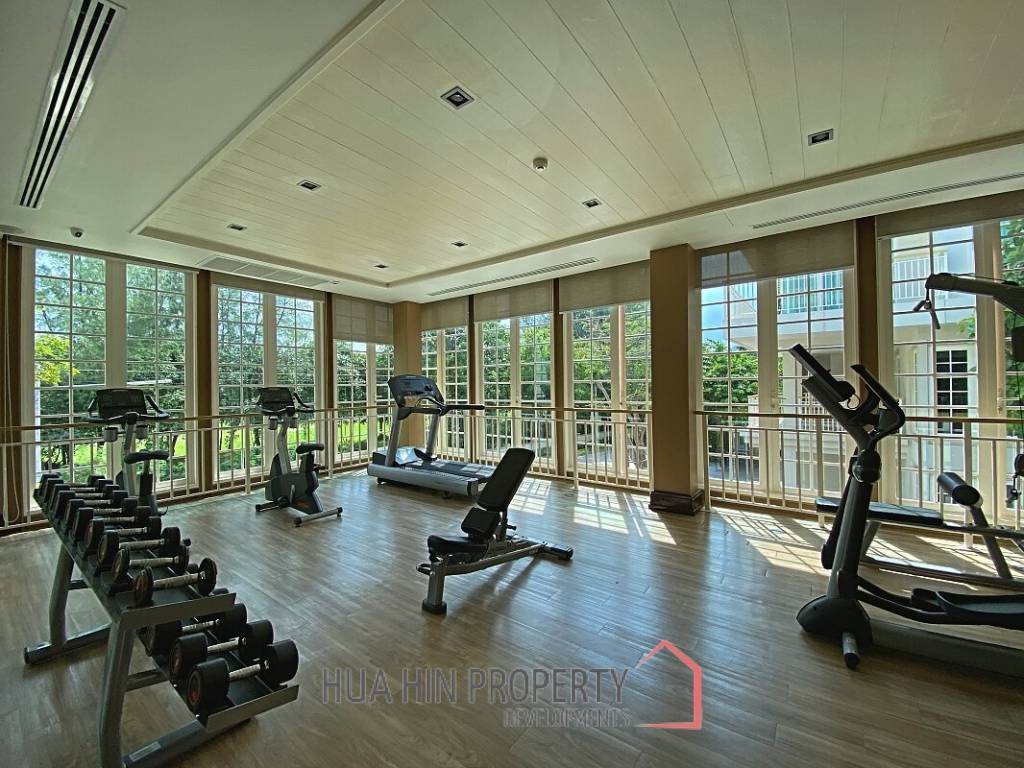 Golf Course View 1 Bed Condo For Sale at Autumn