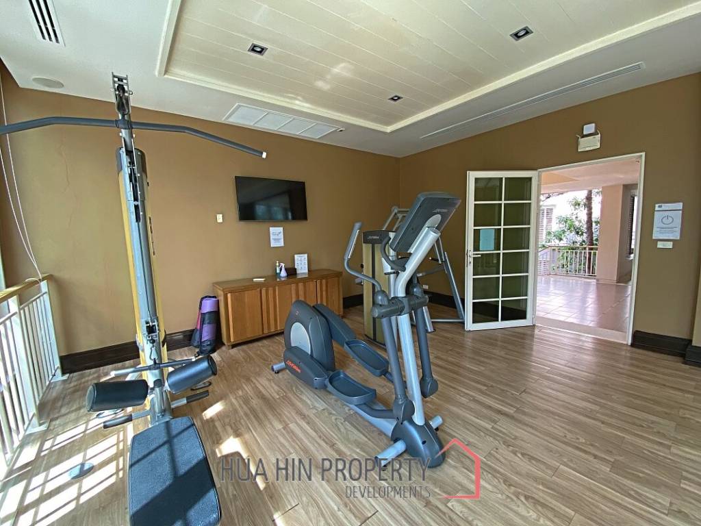 Golf Course View 1 Bed Condo For Sale at Autumn