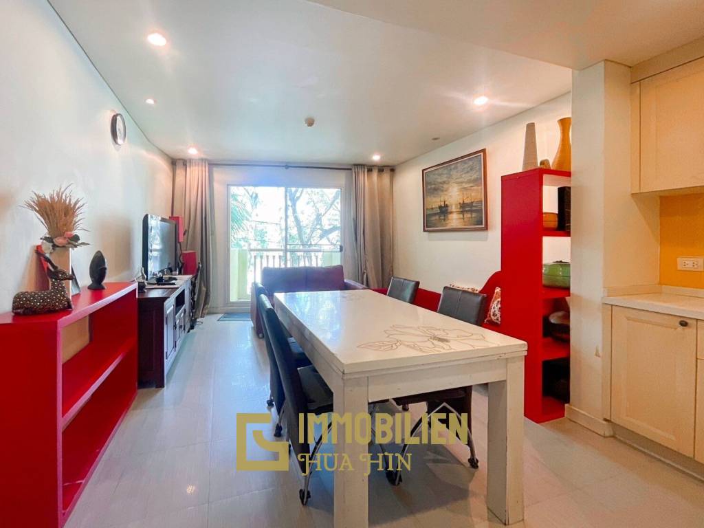 Mykonos: 1 Bedroom Condo In Hua Hin Town