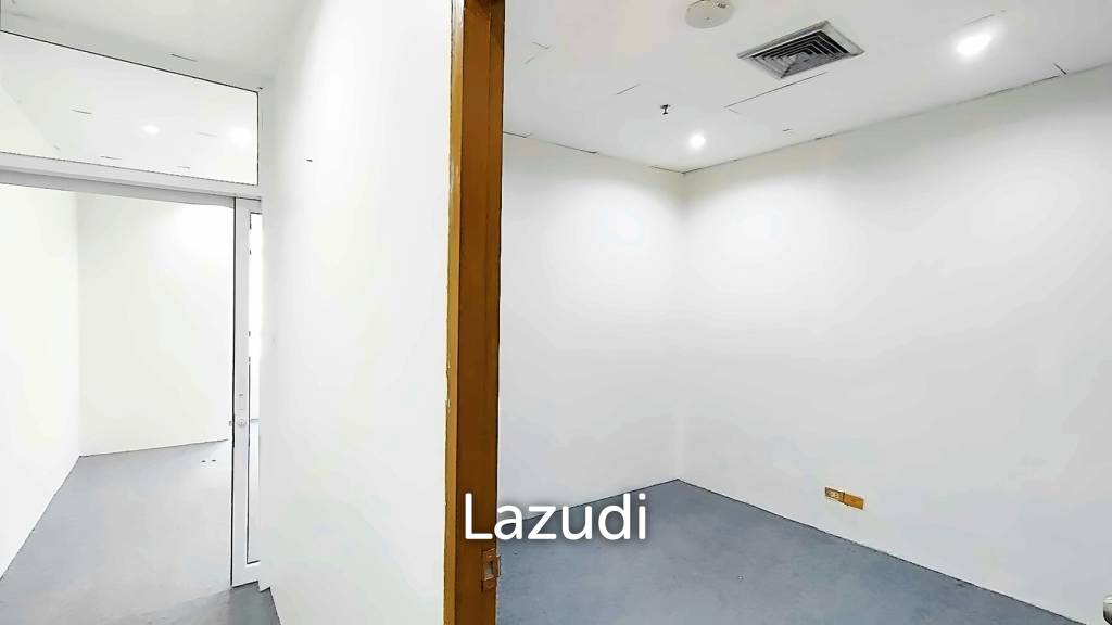 Office space for rent in Silom