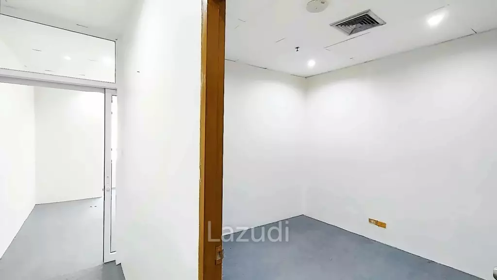 Office space for rent in Silom