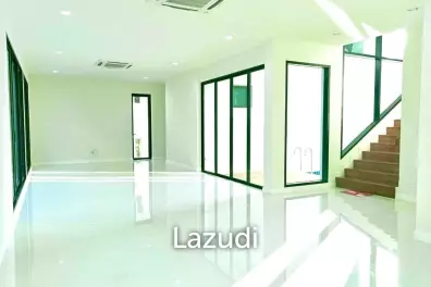 4 Bed 5 Bath 500 SQ.M Baan Talay Pattaya Phase 2