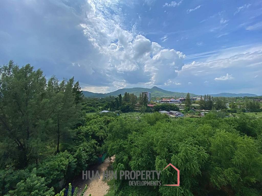 Golf Course View 1 Bed Condo For Sale at Autumn