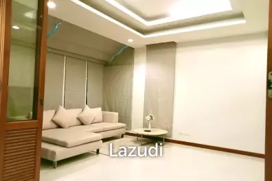 3 Bed 6 Bath 572.36 SQ.M Baan Talay Pattaya Phase 2