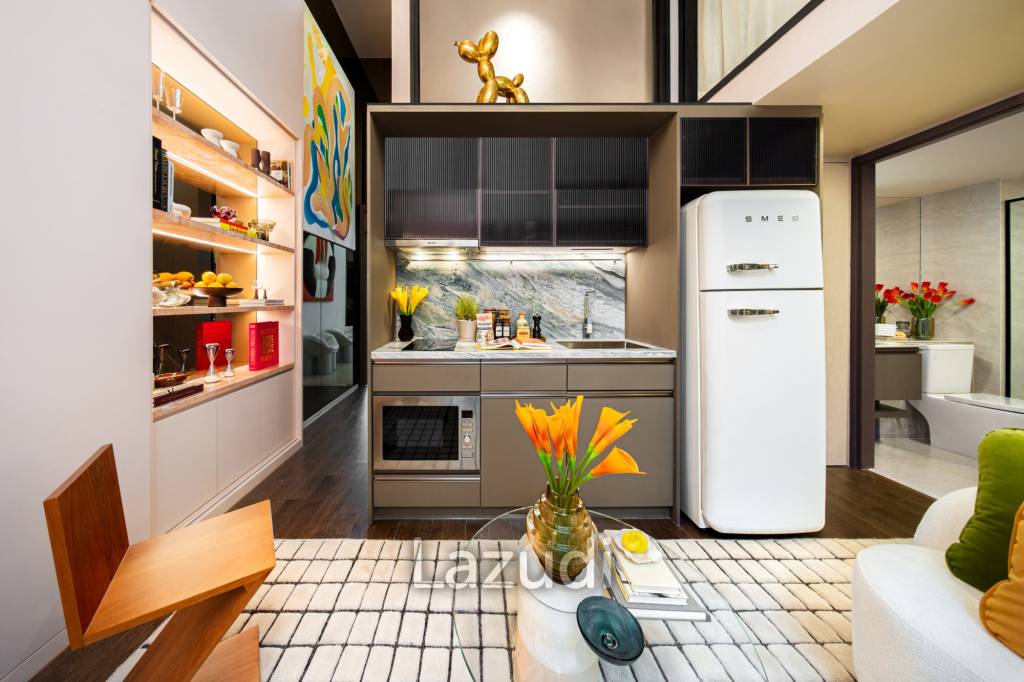2 Beds 2 Baths Loft 62.92 SQ.M SHUSH Ratchathewi