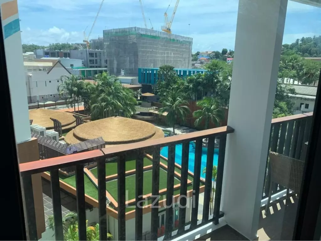 Spacious Room 60 SQ.M The Beach Condotel