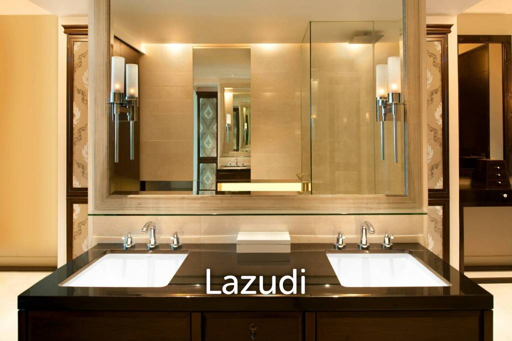 3 Bed 325.04 SQM, The St. Regis Bangkok For Sale with tenant