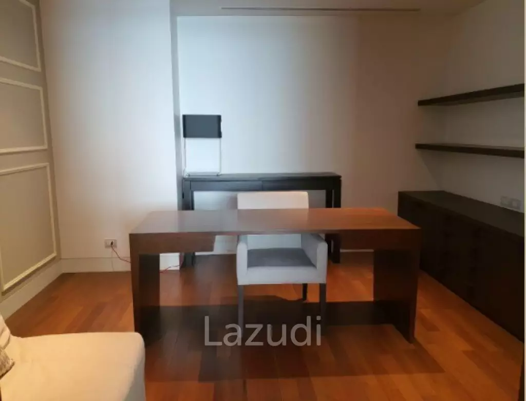 3 Bed 325.04 SQM, The St. Regis Bangkok For Sale with tenant