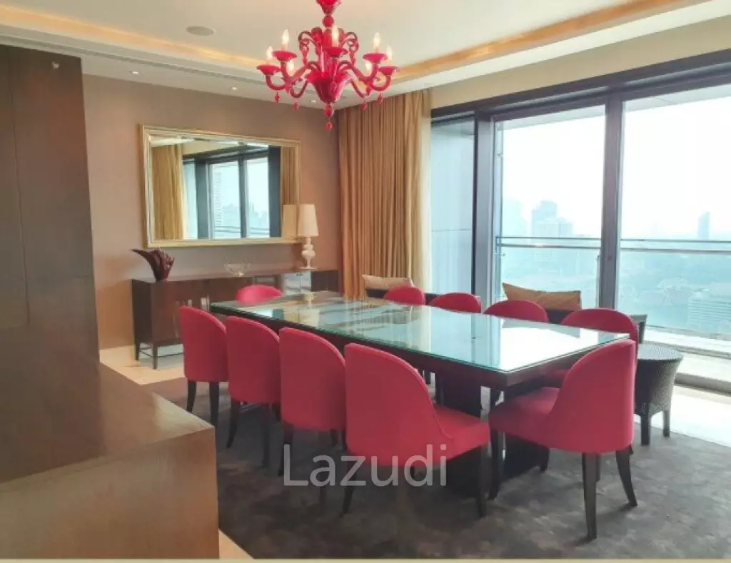 3 Bed 325.04 SQM, The St. Regis Bangkok For Sale with tenant