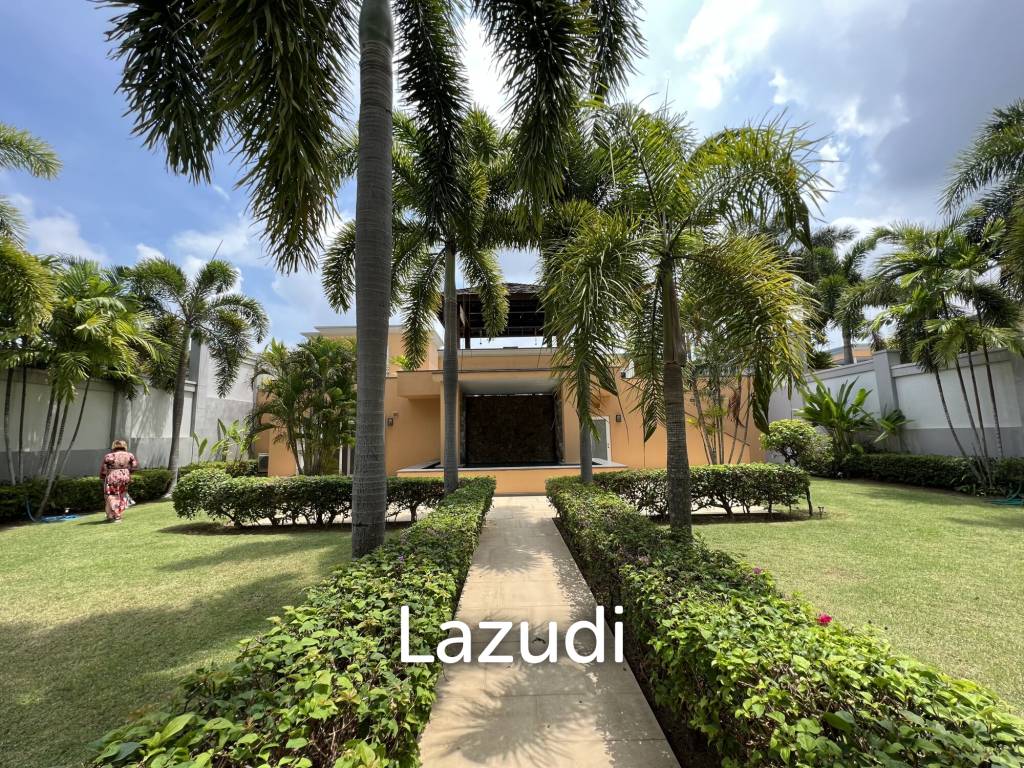 4 Bed 5 Bath 1,050 SQ.M Siam Royal View Pattaya