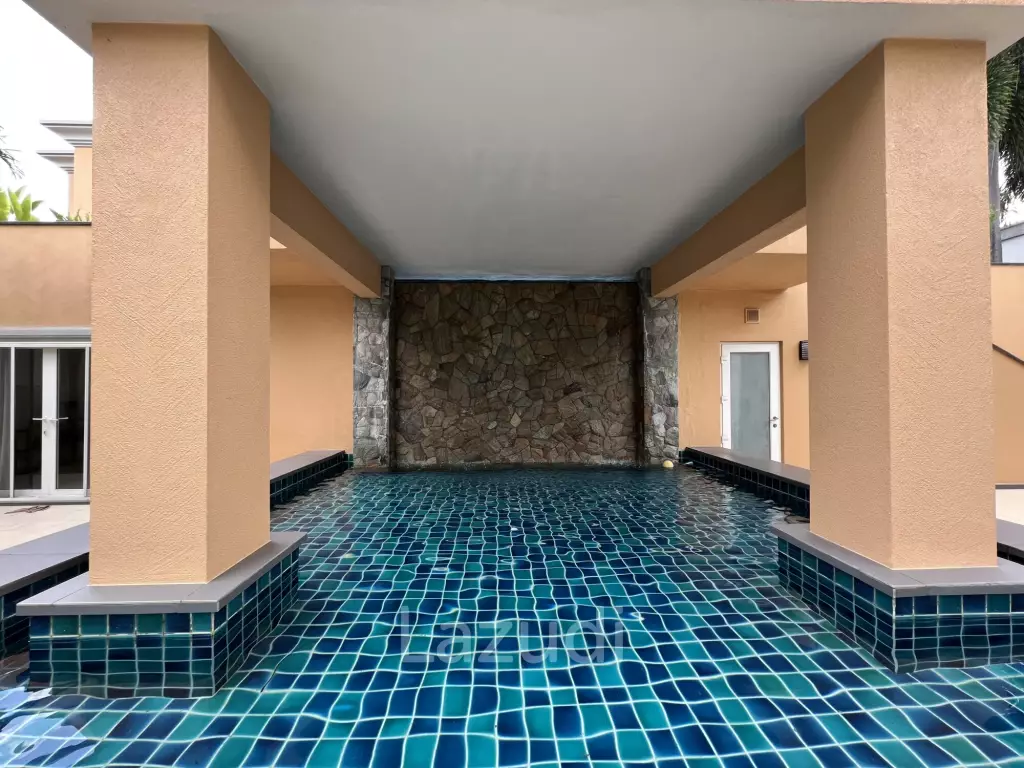 4 Bed 5 Bath 1,050 SQ.M Siam Royal View Pattaya